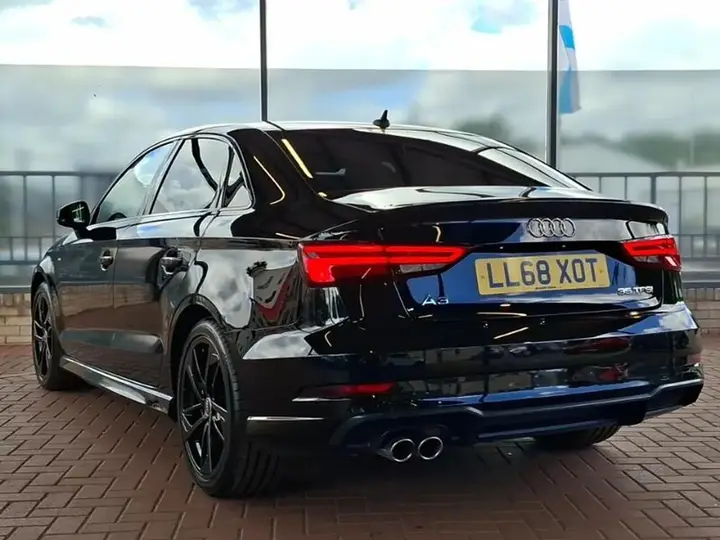 Audi A3 2019 photo 2
