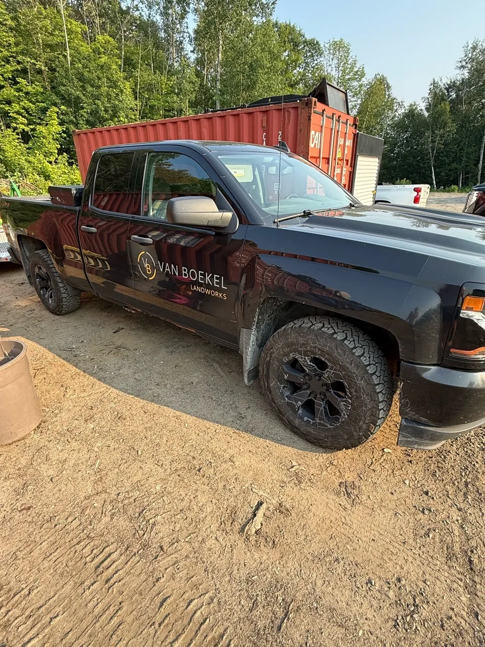Chevrolet Silverado 1500 2018 photo 2