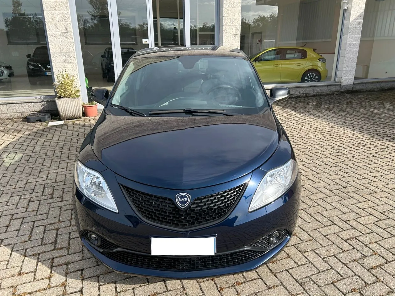 Lancia Ypsilon 2021 photo 2