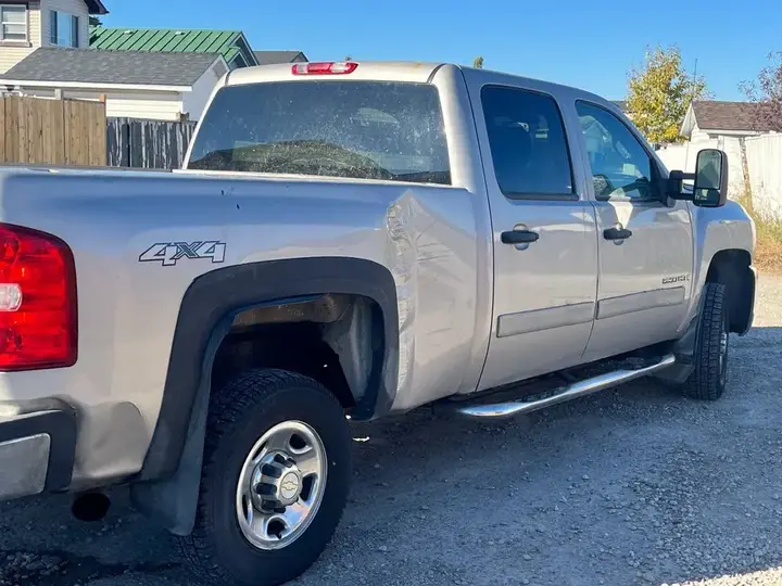 Chevrolet Silverado 2500Hd 2008 photo 3