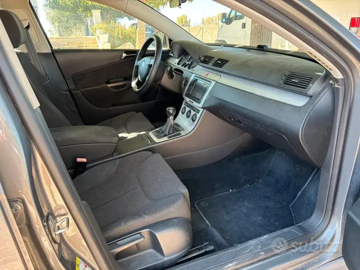 Volkswagen Passat 2008 photo 4