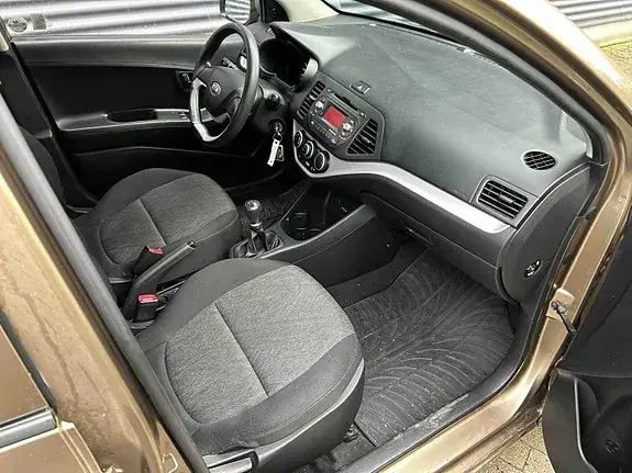 Kia Picanto 2013 photo 3