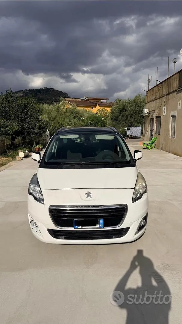 Peugeot 5008 2016 photo 3