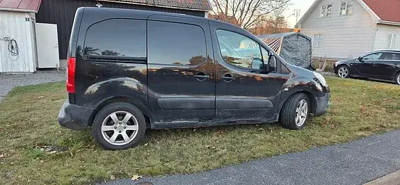 Citroen Berlingo 2010 photo 2