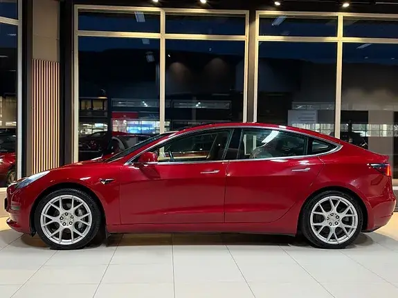 Tesla Model 3 2019 photo 5