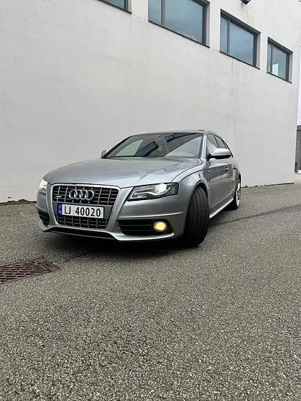 Audi A4 2011 photo 5