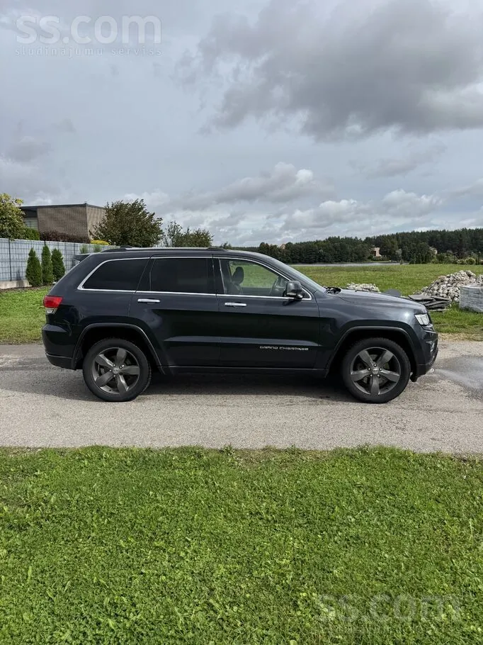 Jeep Grand Cherokee 2014 photo 3