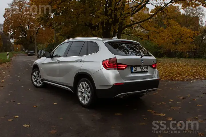 BMW X1 2011 photo 4