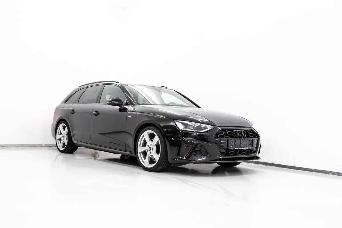 Audi A4 2024 photo 3