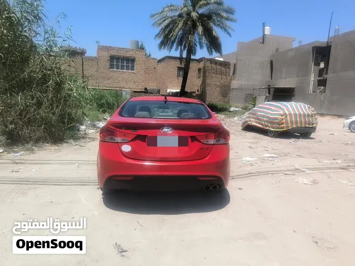 Hyundai Elantra 2013 photo 2