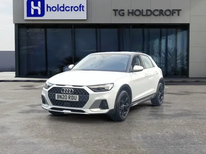 Audi A1 2020 photo 3