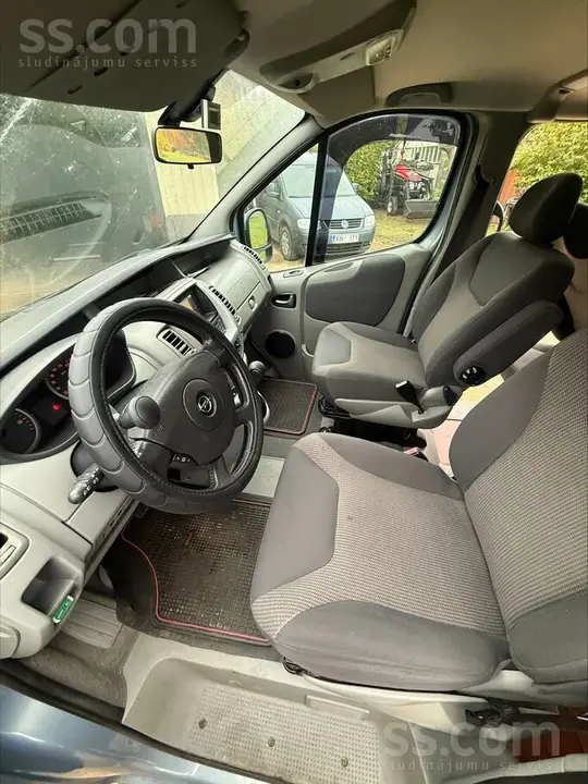 Opel Vivaro 2014 photo 4