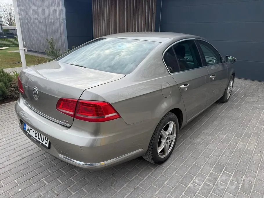 Volkswagen Passat