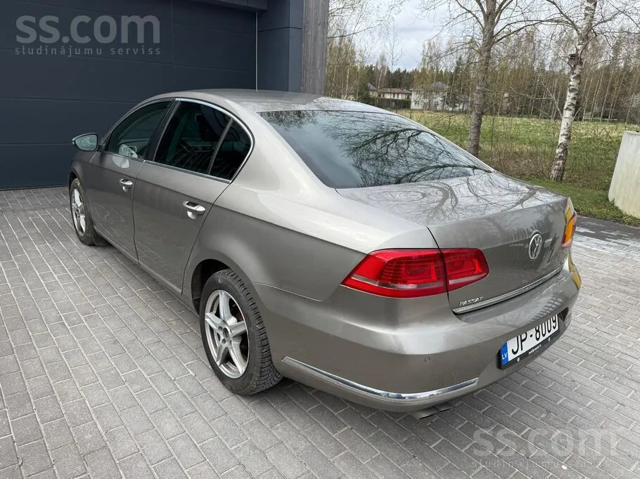 Volkswagen Passat 2013 photo 4