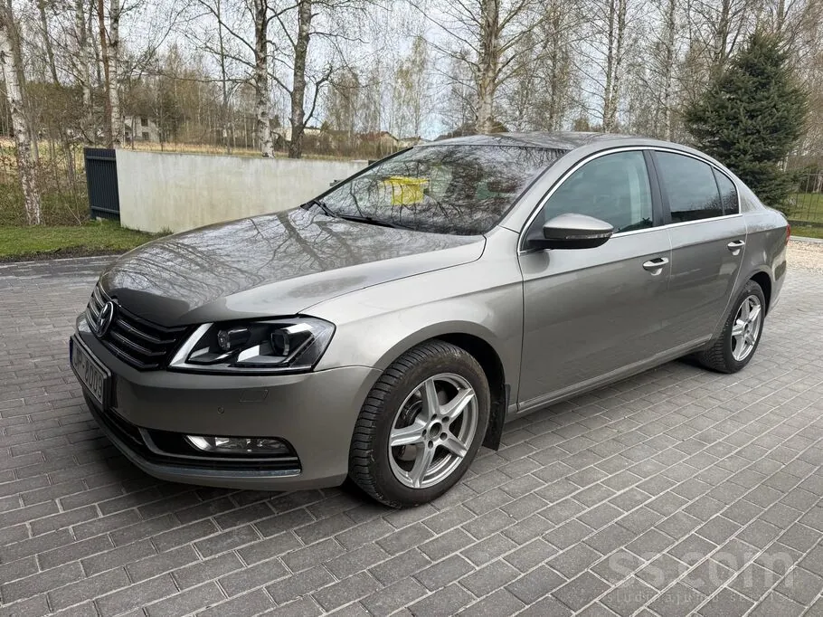 Volkswagen Passat 2013 photo 2