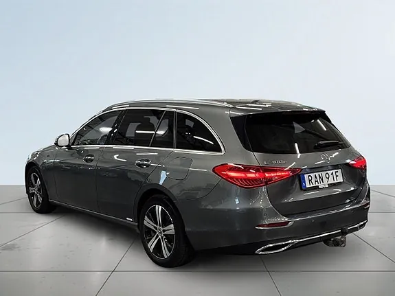Mercedes-Benz C300 2023 photo 5