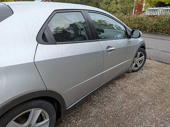 Honda Civic 2010 photo 3