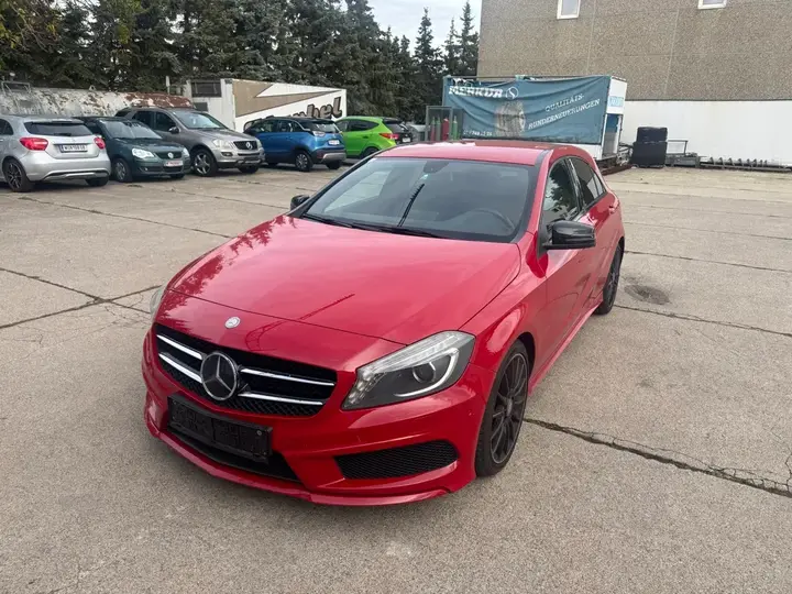 Mercedes-Benz A-Class 2014 photo 3