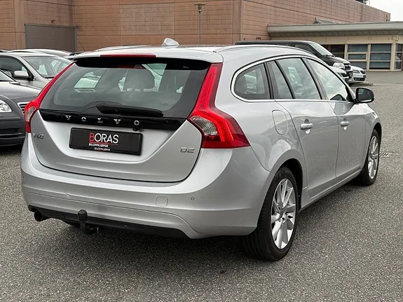Volvo V60 2014 photo 5