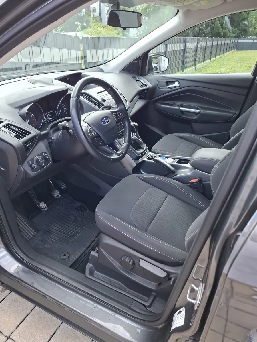 Ford Kuga 2019 photo 2