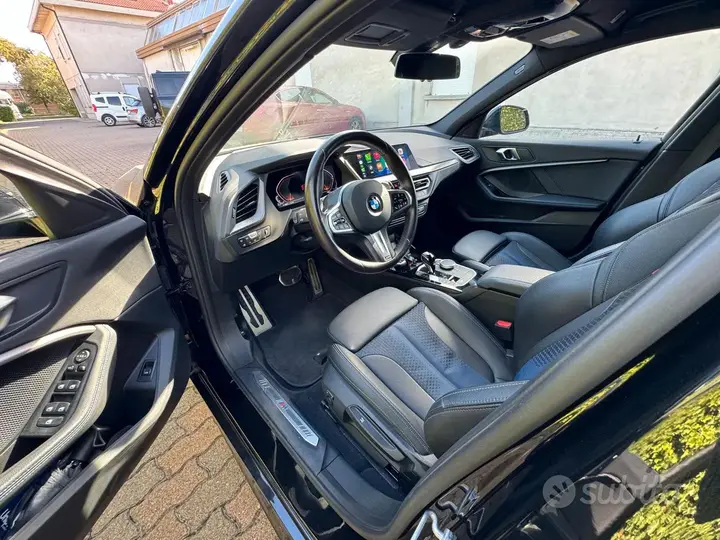 BMW 1 Series 2024 photo 5