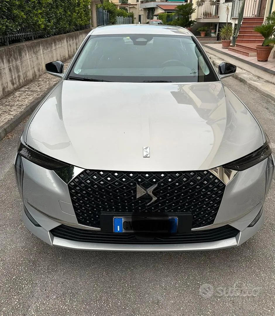 DS Automobiles Ds 4