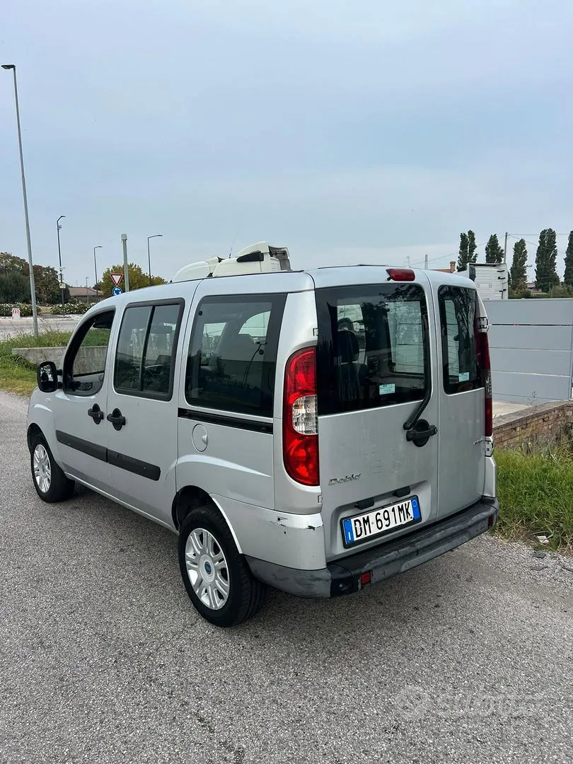 Fiat Doblo 2008 photo 3