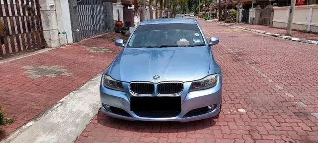 BMW E90