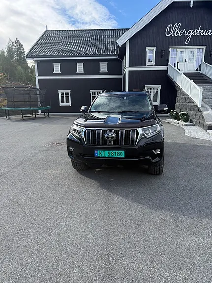 Toyota Land Cruiser 2019 photo 3