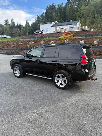 Toyota Land Cruiser 2019 photo 4