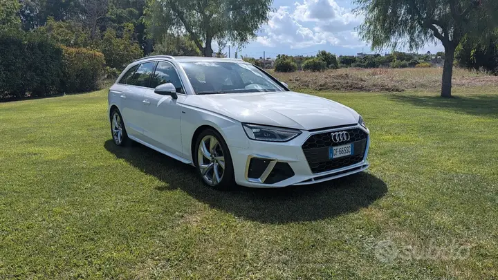 Audi A4 Avant 2021 photo 4