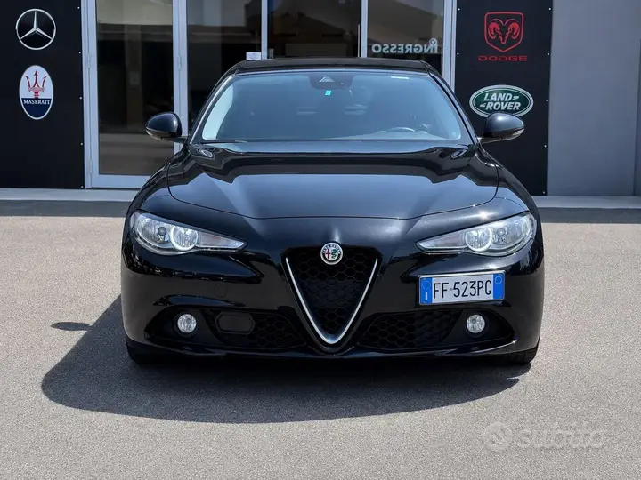 Alfa Romeo Giulia 2016 photo 2
