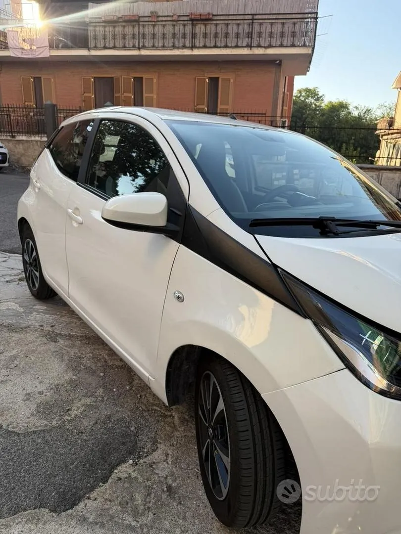 Toyota Aygo 2016 photo 2