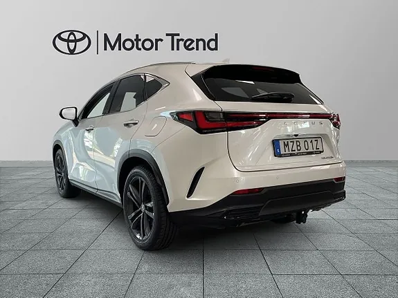 Lexus Nx450H+