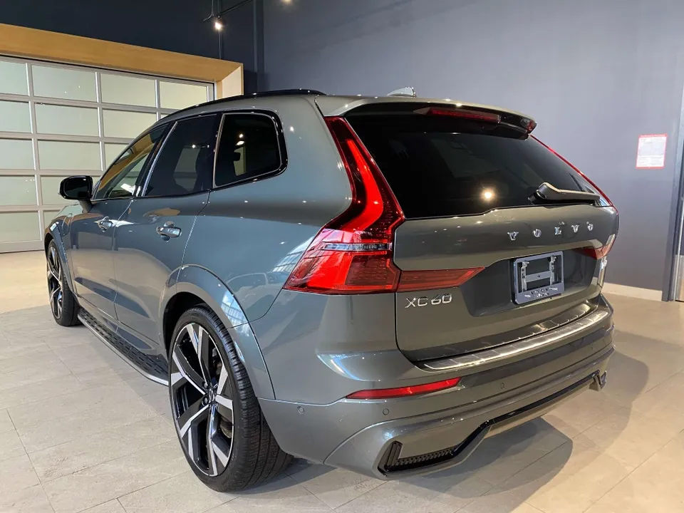 Volvo Xc60 2026 photo 3