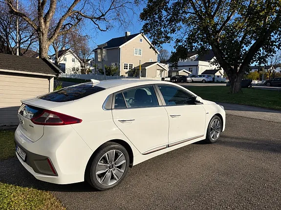 Hyundai Ioniq 2017 photo 3