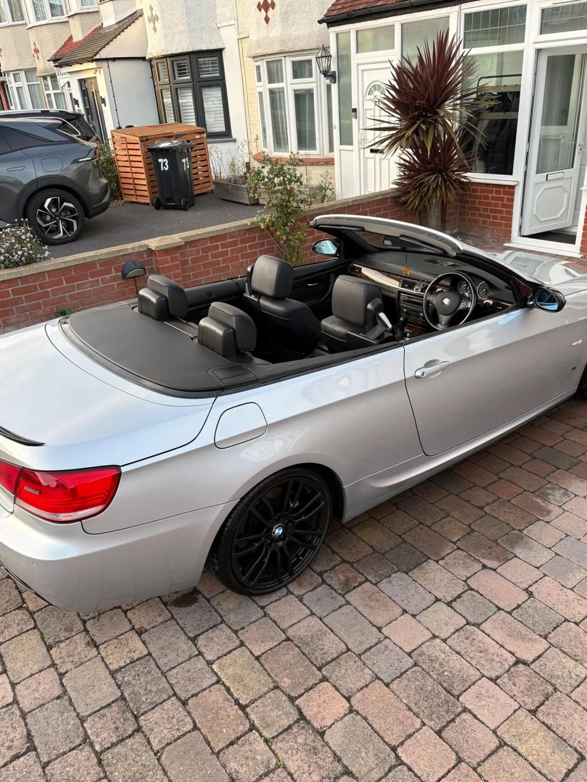BMW 3 Series 2009 photo 4