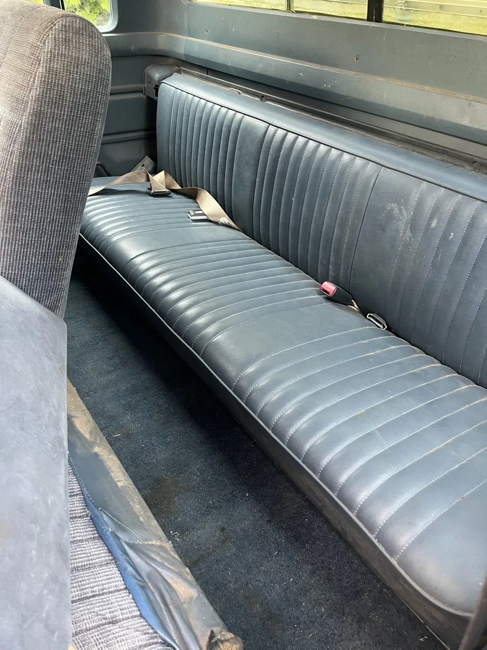 Ford F-150 1990 photo 3