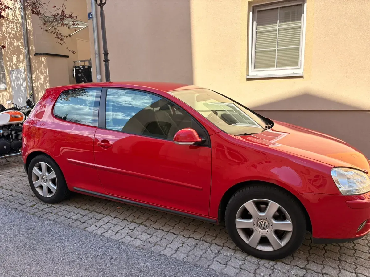 Volkswagen Golf 2008 photo 2