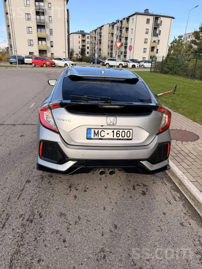 Honda Civic 2020 photo 4