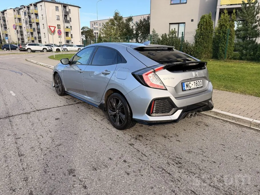 Honda Civic 2020 photo 3