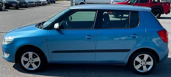 Skoda Fabia 2014 photo 4
