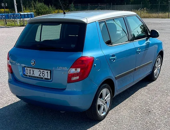 Skoda Fabia 2014 photo 5