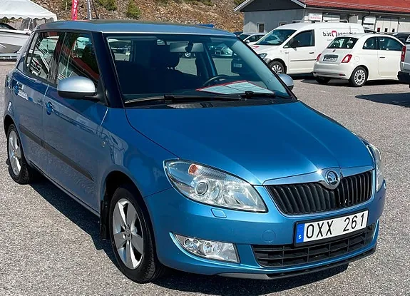 Skoda Fabia 2014 photo 2