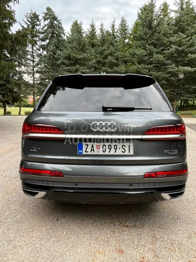 Audi Q7 2020 photo 5