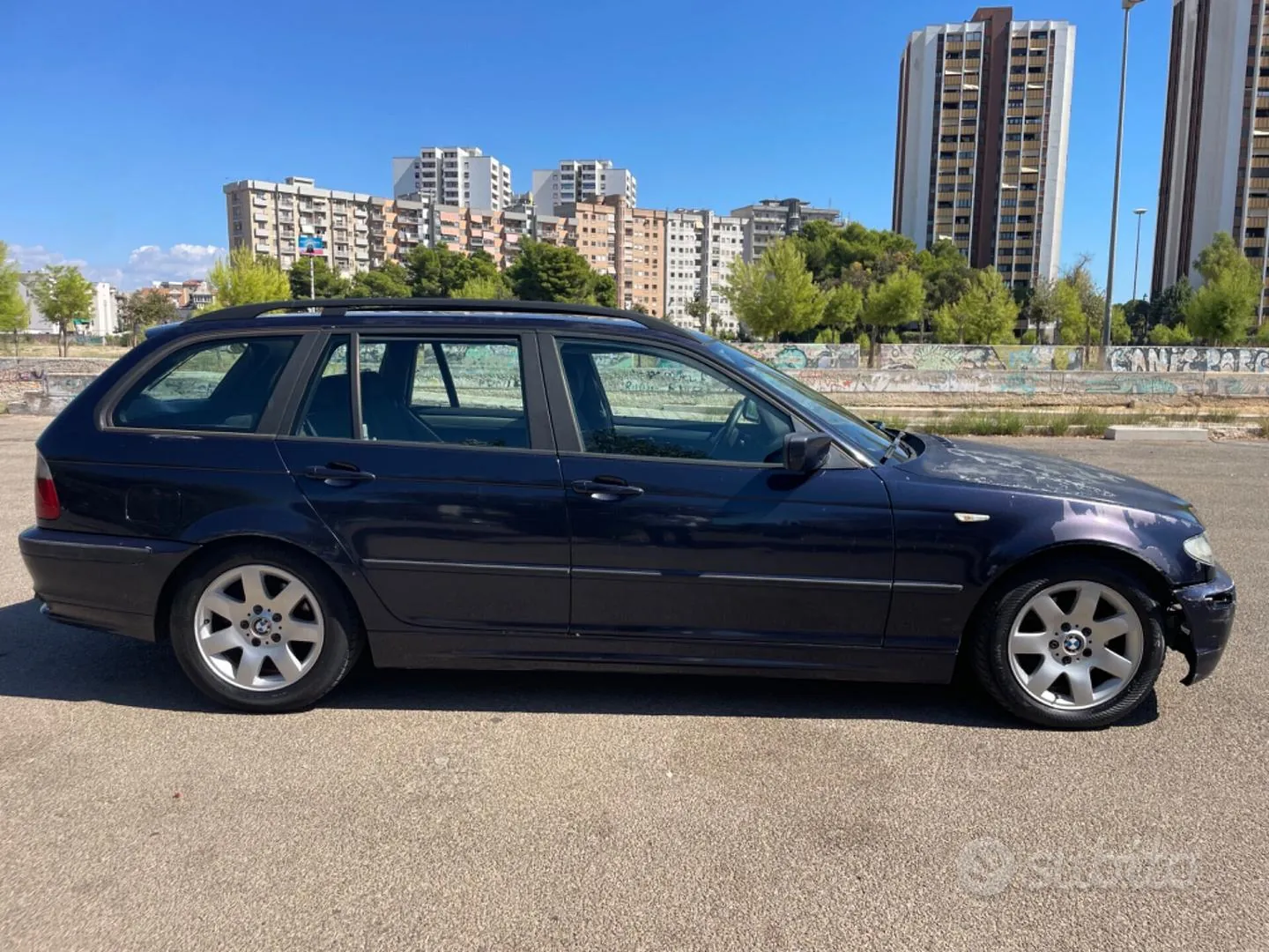 BMW 320D 2003 photo 2