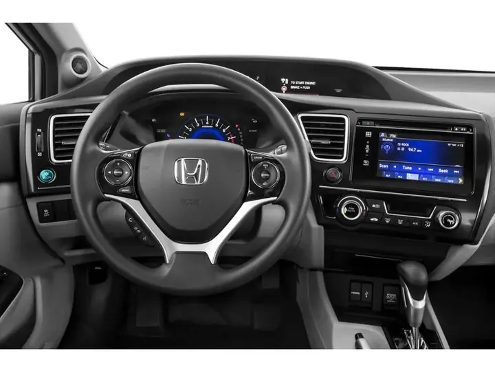 Honda Civic 2015 photo 4