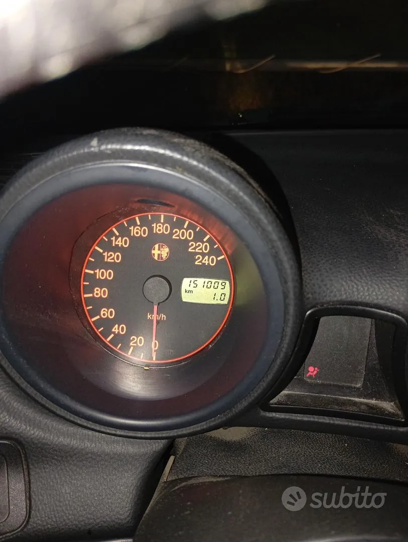 Alfa Romeo 156 2001 photo 3