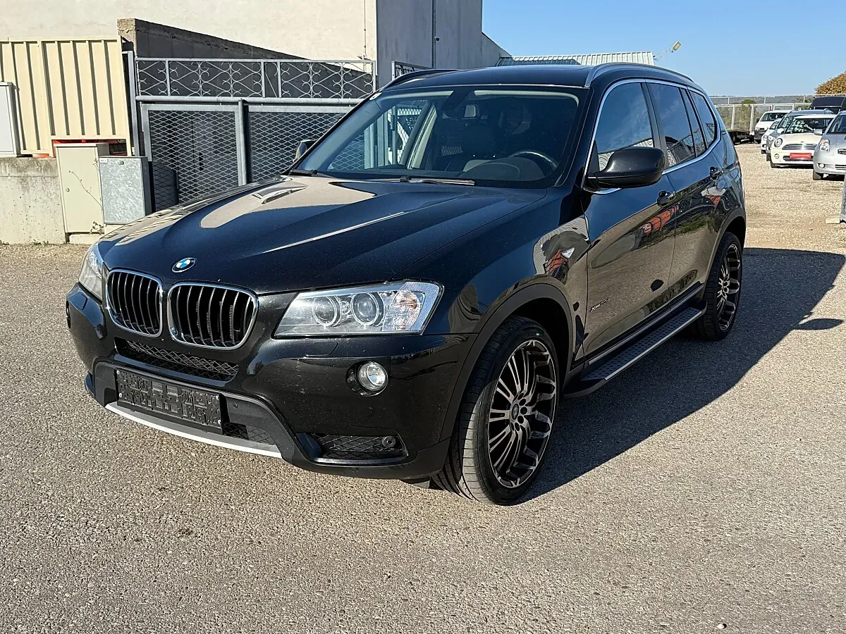 BMW X3 2013 photo 2