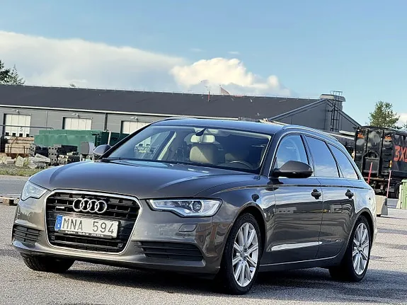 Audi A6 2012 photo 2